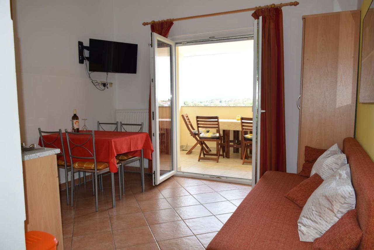 Villa Vinki Vinkuran Εξωτερικό φωτογραφία